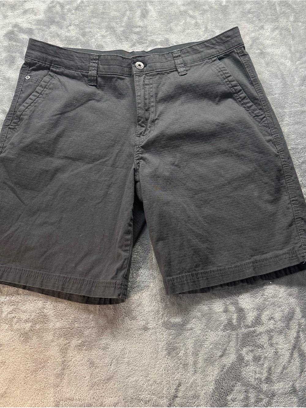 Weatherproof Men’s Black Flat-Front Casual Shorts size 34